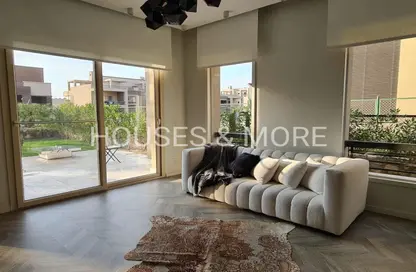 تاون هاوس - 4 غرف نوم - 4 حمامات للبيع في نيو جيزة - طريق مصر اسكندرية الصحراوي - مدينة 6 أكتوبر - الجيزة