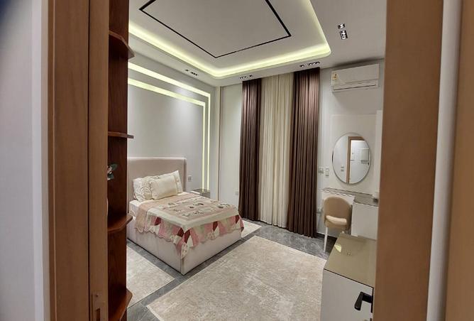 7990371 - Property Main Image