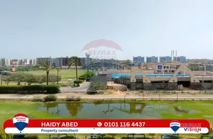 شقة - 3 غرف نوم - 2 حمامات للبيع في سموحة - حي شرق - الاسكندرية