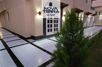 Apartment - 3 Bedrooms - 2 Bathrooms for rent in Al Hekma St. - Sheikh Zayed City - Giza