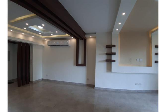 8353273 - Property Image 3