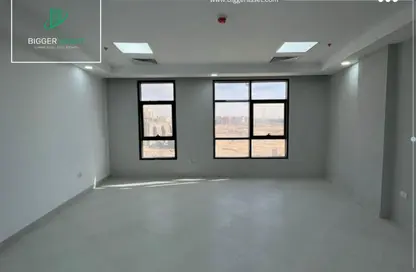 Clinic - Studio - 1 Bathroom for rent in Bank Center Street - South Teseen St. - The 5th Settlement - New Cairo City - Cairo