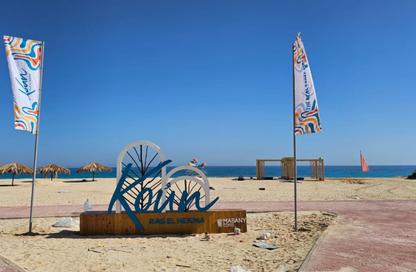 Chalet - 2 Bedrooms - 2 Bathrooms for sale in Koun - Ras Al Hekma - North Coast
