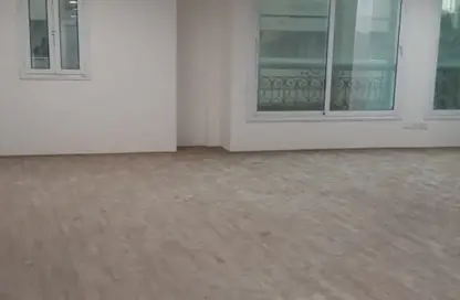 Co-Working Space - Studio - 5 Bathrooms for rent in Al Thawra St. - Dokki - Giza