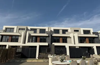 فيلا - 5 غرف نوم - 5 حمامات للبيع في مدينة الباتيو - كمبوندات التجمع الخامس - التجمع الخامس - مدينة القاهرة الجديدة - القاهرة
