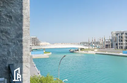 شاليه - 4 غرف نوم - 3 حمامات للبيع في مراسي - سيدي عبد الرحمن - الساحل الشمالي