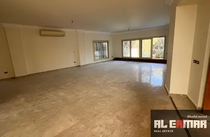 Villa - 7+ Bedrooms - 5 Bathrooms for rent in 2nd District - Sheikh Zayed City - Giza