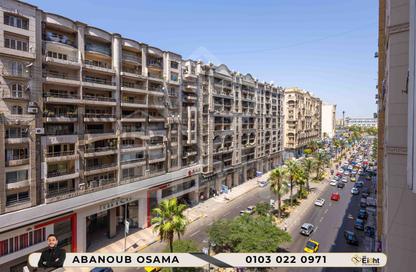 Apartment - 3 Bedrooms - 2 Bathrooms for sale in Mohamed Fawzy Moaz St. - Smouha - Hay Sharq - Alexandria