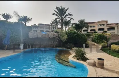 شاليه - 2 غرف نوم - 3 حمامات للبيع في لافيستا جاردنز - لافيستا - العين السخنة - السويس
