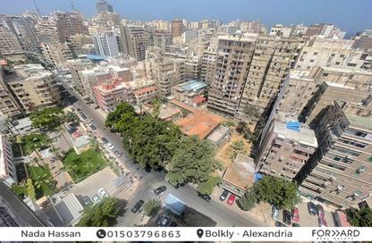 شقة - 3 غرف نوم - 2 حمامات للبيع في بولكلي - حي شرق - الاسكندرية