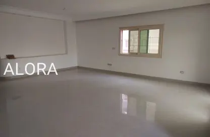 Apartment - 3 Bedrooms - 2 Bathrooms for rent in Al Bostan St. - 9th District - Sheikh Zayed City - Giza