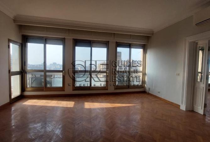 8302865 - Property Image 3