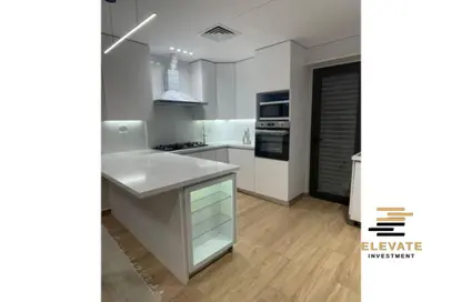 Apartment - 2 Bedrooms - 2 Bathrooms for rent in Lake View Residence - 5th Settlement Compounds - The 5th Settlement - New Cairo City - Cairo