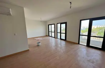 Apartment - 2 Bedrooms - 2 Bathrooms for sale in Six West - Beverly Hills - Sheikh Zayed Compounds - Sheikh Zayed City - Giza