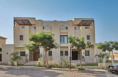 Twin House - 4 Bedrooms - 5 Bathrooms for sale in Telal Al Jazeera - Sheikh Zayed Compounds - Sheikh Zayed City - Giza