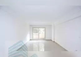 شقة - 3 غرف نوم - 2 حمامات للايجار في شارع السيدة سكينة إبنت الحسين - كفر عبده - رشدي - حي شرق - الاسكندرية