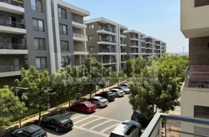Apartment - 3 Bedrooms - 3 Bathrooms for sale in Tag Sultan - Ring Road - Cairo
