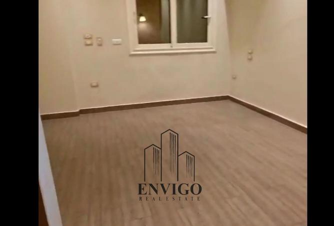 8372179 - Property Image 2