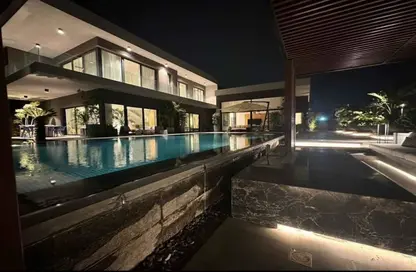 Villa - 5 Bedrooms - 5 Bathrooms for sale in Swan Lake West - 6 October Compounds - 6 October City - Giza