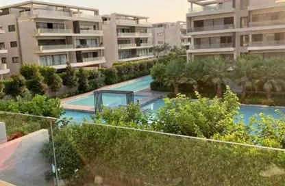 Apartment - 2 Bedrooms - 2 Bathrooms for sale in Swan Lake Residence - 5th Settlement Compounds - The 5th Settlement - New Cairo City - Cairo