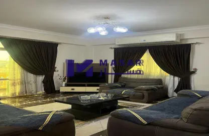 Apartment - 3 Bedrooms - 3 Bathrooms for rent in El Yasmeen 8 - El Yasmeen - New Cairo City - Cairo