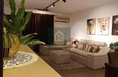 Apartment - 2 Bedrooms - 1 Bathroom for rent in Talaat Mostafa St. - Rehab City Second Phase - Al Rehab - New Cairo City - Cairo