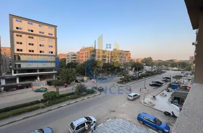 Apartment - 3 Bedrooms - 2 Bathrooms for sale in Al Gazaer St. - New Maadi Extension - Hay El Maadi - Cairo