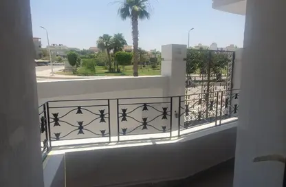 Apartment - 2 Bedrooms - 3 Bathrooms for rent in Al Shouyfat - 5th Settlement Compounds - The 5th Settlement - New Cairo City - Cairo