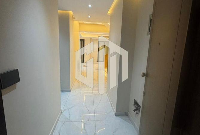 8310801 - Property Image 2