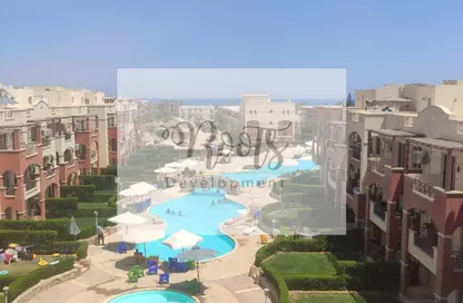 Penthouse - 3 Bedrooms - 2 Bathrooms for sale in Lasirena Palm Beach - Al Ain Al Sokhna - Suez