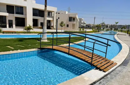 Townhouse - 4 Bedrooms - 4 Bathrooms for sale in Lake West - Sheikh Zayed Compounds - Sheikh Zayed City - Giza