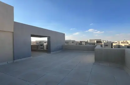 (بنتهاوس  (روف - 3 غرف نوم - 3 حمامات للايجار في مون ريزيدنس - فيفث سكوير - التجمع الخامس - مدينة القاهرة الجديدة - القاهرة