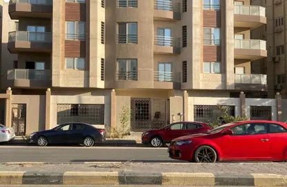 Apartment - 3 Bedrooms - 3 Bathrooms for sale in El Narges Buildings - Al Narges - New Cairo City - Cairo
