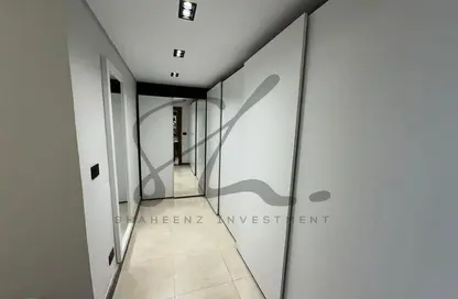 شقة - 3 غرف نوم - 2 حمامات للبيع في حى اسكان الجامعه الامريكية - كمبوندات التجمع الخامس - التجمع الخامس - مدينة القاهرة الجديدة - القاهرة