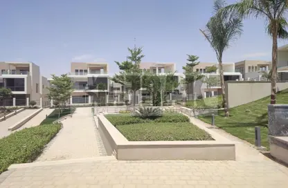 Townhouse - 3 Bedrooms - 4 Bathrooms for sale in Moon Residences - Fifth Square - The 5th Settlement - New Cairo City - Cairo