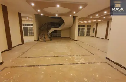 Villa - 7 Bedrooms - 7 Bathrooms for rent in Madinaty - Cairo