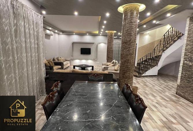 8273905 - Property Image 2