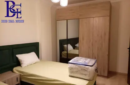 شقة - 3 غرف نوم - 3 حمامات للايجار في الحي الثامن - الشيخ زايد - الجيزة