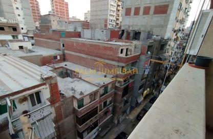 Apartment - 3 Bedrooms - 2 Bathrooms for sale in Khalil Hamada St. - Miami - Hay Awal El Montazah - Alexandria