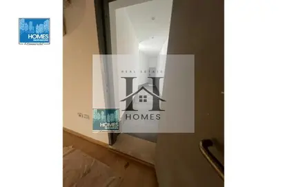 Office Space - Studio - 2 Bathrooms for sale in South Teseen St. - The 5th Settlement - New Cairo City - Cairo