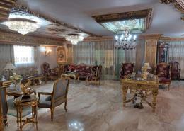 Apartment - 5 bedrooms - 3 bathrooms for للبيع in Fareed Semeika St. - El Hegaz Square - El Nozha - Cairo