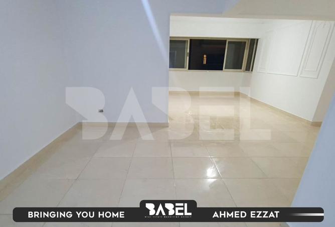 8032994 - Property Image 2