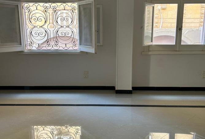 8240054 - Property Main Image