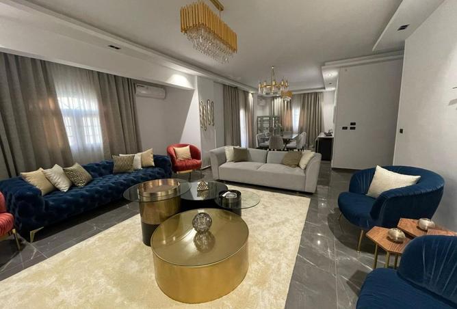 8256104 - الصورة الرئيسية للعقار