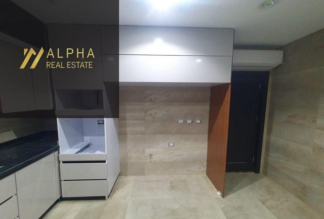 7915180 - Property Image 2