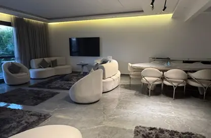 منزل مزدوج - 4 غرف نوم - 4 حمامات للايجار في باتيو الزهراء - كمبوندات الشيخ زايد - الشيخ زايد - الجيزة