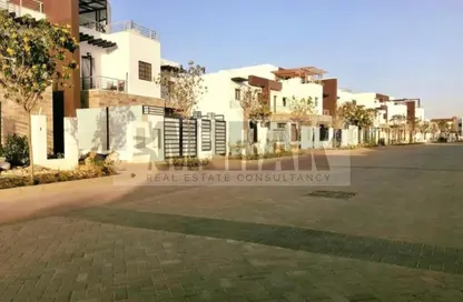 Townhouse - 3 Bedrooms - 4 Bathrooms for sale in Hyde Park - 5th Settlement Compounds - The 5th Settlement - New Cairo City - Cairo