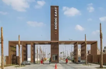 منزل مزدوج - 3 غرف نوم - 4 حمامات للبيع في سوديك ايست - الحي السادس - هليوبوليس الجديدة - القاهرة