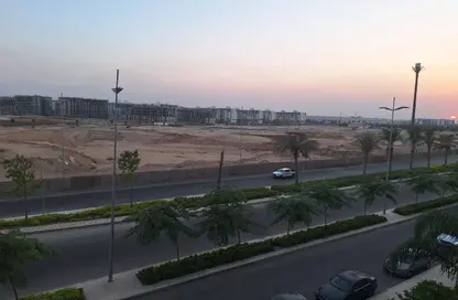 شقة - 3 غرف نوم - 2 حمامات للايجار في مدينتي - القاهرة