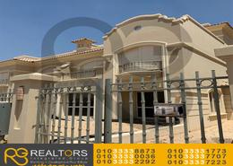 Townhouse - 4 bedrooms - 4 bathrooms for للبيع in Al Patio - Ring Road - 6 October City - Giza